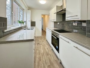 Photo 9- click for photo gallery